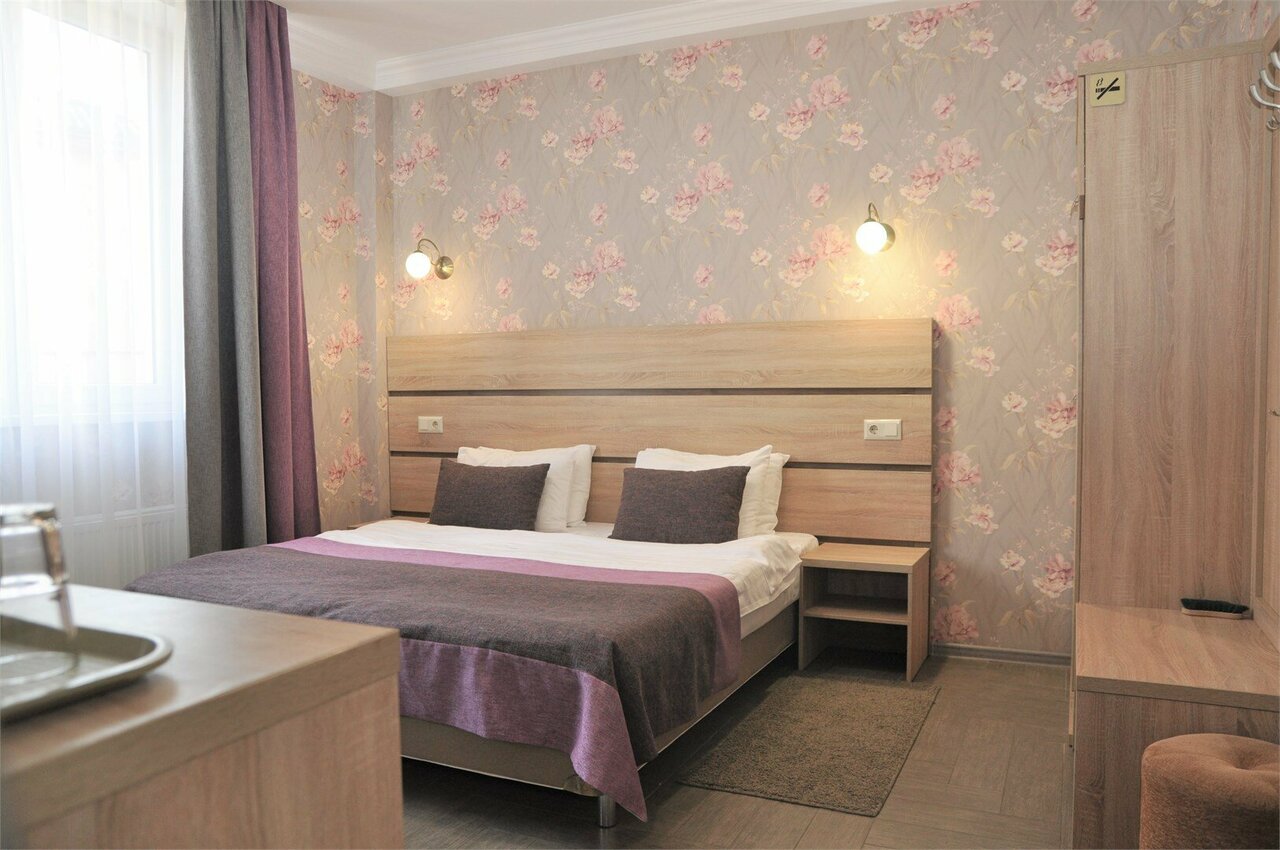 Гостиница Тавр Ялта