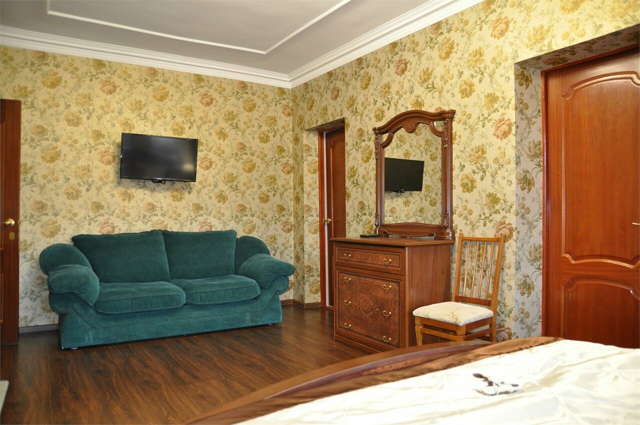 Гостиница Тавр Ялта