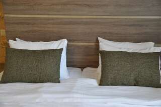 Гостиница Тавр Ялта Комфорт с диваном-12