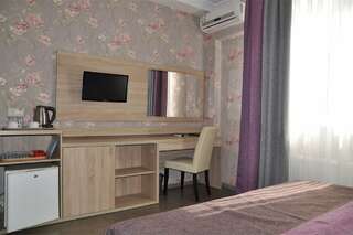 Гостиница Тавр Ялта Стандартный семейный номер-6