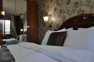 Гостиница Тавр Ялта Апартаменты с 3 спальнями-4