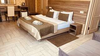 Гостиница Тавр Ялта Комфорт с диваном-5