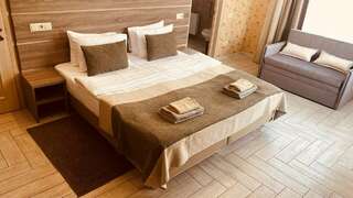 Гостиница Тавр Ялта Комфорт с диваном-4