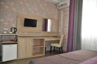 Гостиница Тавр Ялта Стандартный семейный номер-3