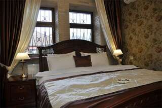 Гостиница Тавр Ялта Апартаменты с 3 спальнями-2