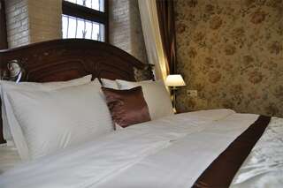 Гостиница Тавр Ялта Апартаменты с 3 спальнями-1