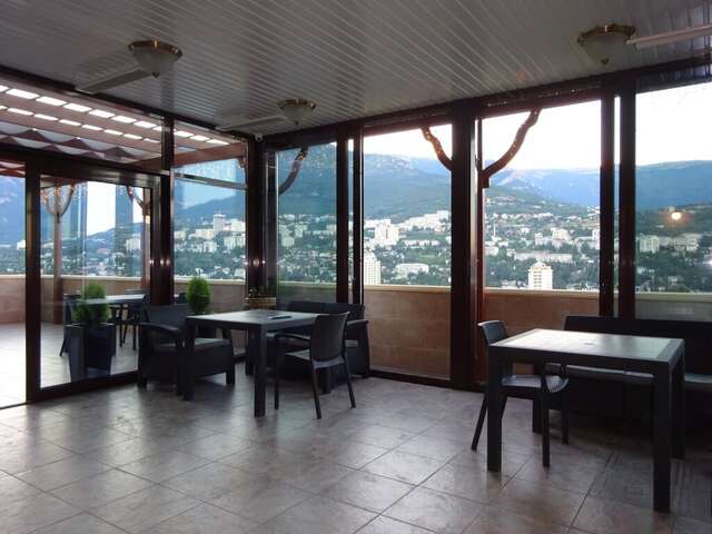 Гостиница Тавр Ялта-43